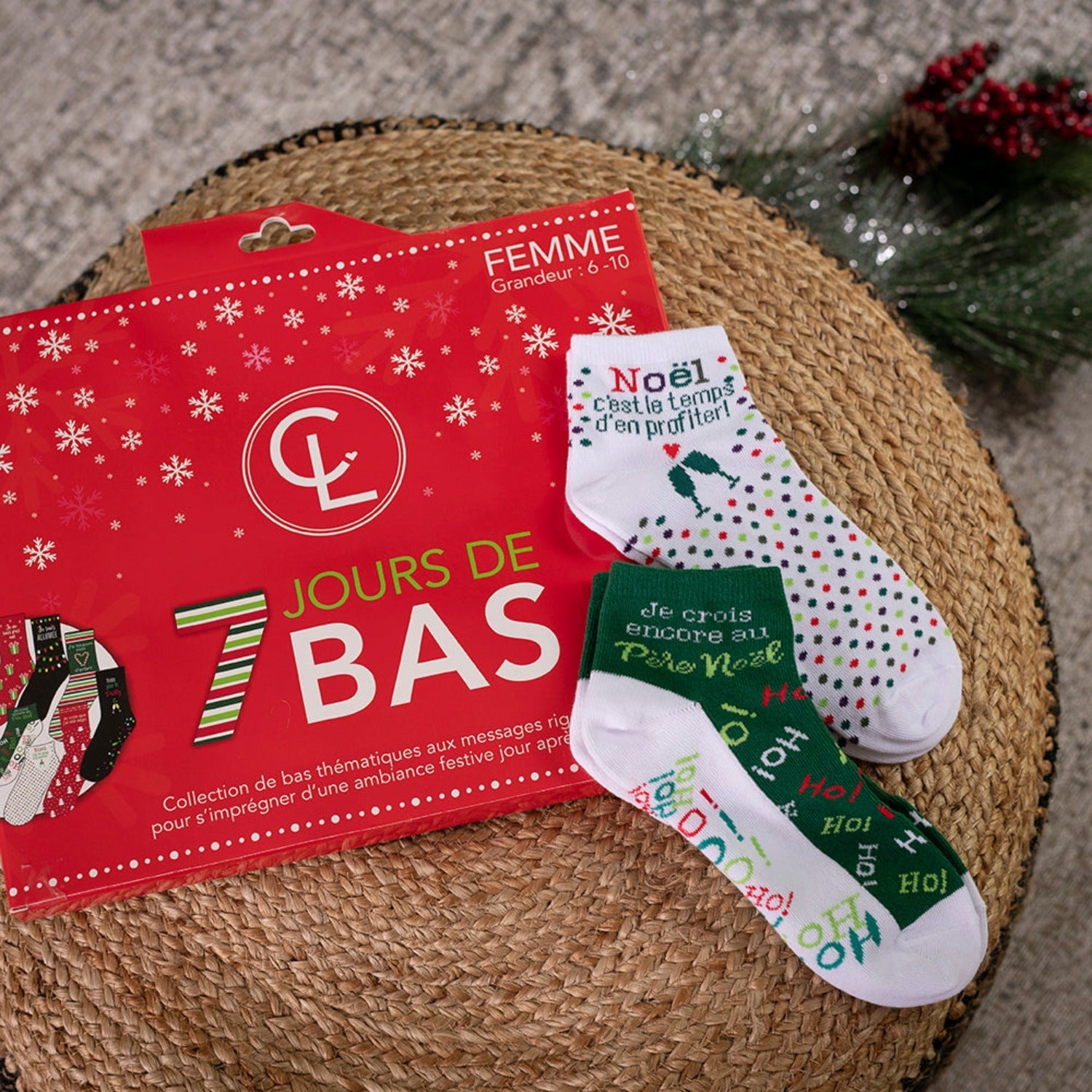 Chantal Lacroix - Calendrier de L'avent de bas de Noël, Pour Femme Grandeur 6-10 - Liquidation Vente Finale - Simple Boutique