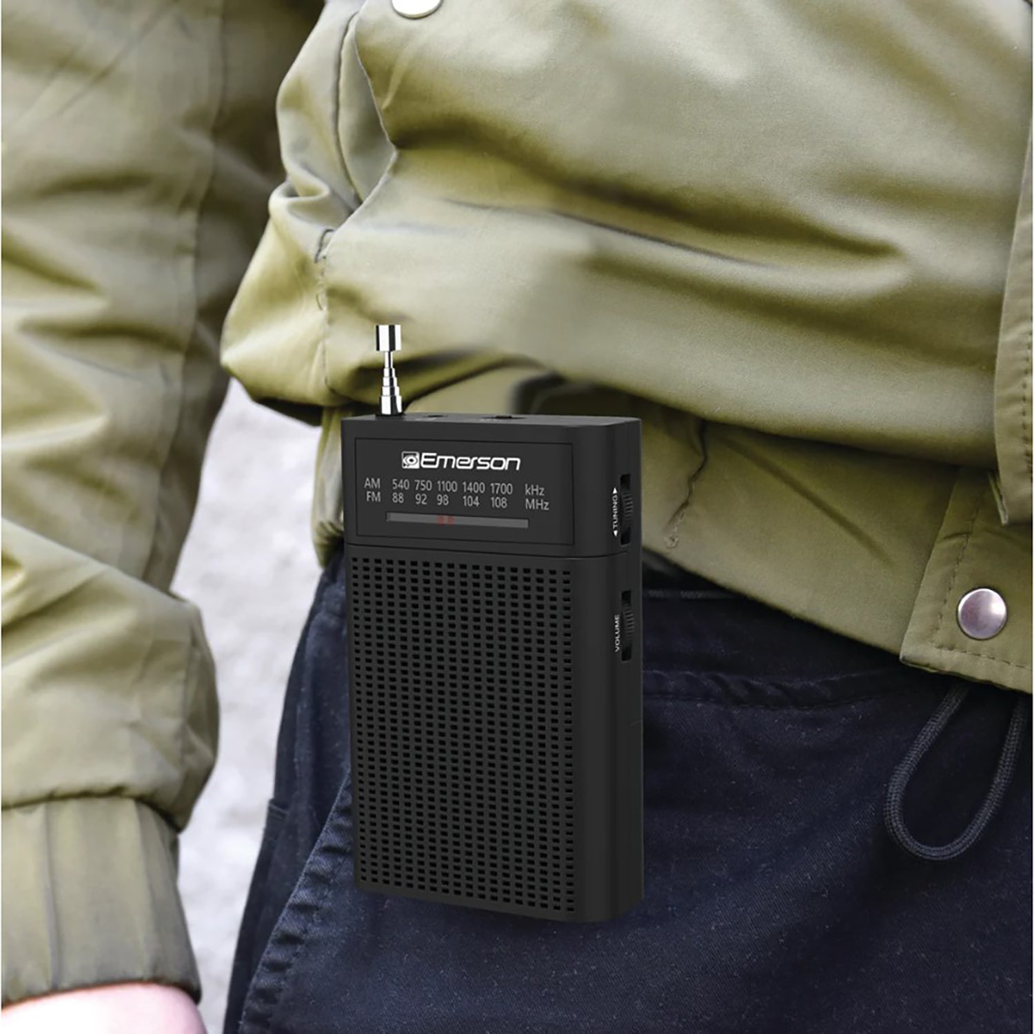 Emerson - Radio AM/FM Portative avec Haut-Parleur Intégré et Prise AUX, Noir - Simple Boutique