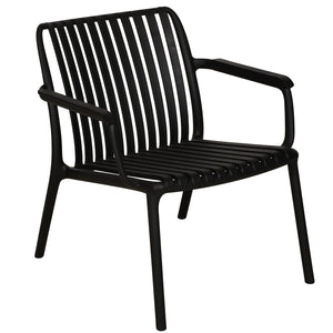 F. Corriveau International - Chaise avec Accoudoir Summer, Intérieur/Extérieur, Noir - Simple Boutique