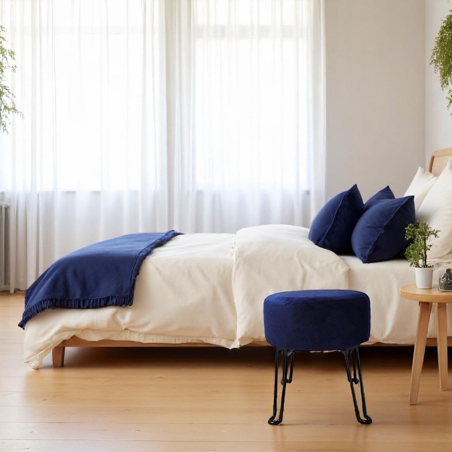 ITY International - Pouf en Velours avec Base en Métal, 14.5'' x 15.7'', Bleu - Simple Boutique