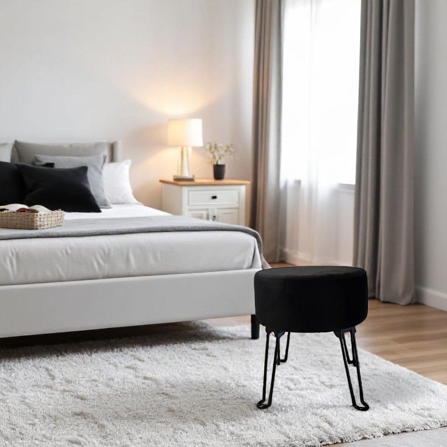 ITY International - Pouf en Velours avec Base en Métal, 14.5'' x 15.7'', Noir - Simple Boutique