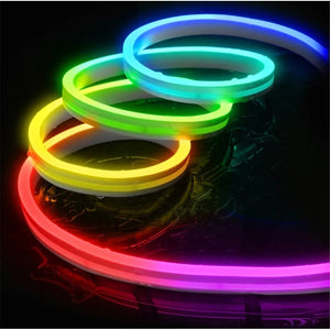 Monster - Bande Lumineuse LED Intelligente Intérieur/Extérieur, Longeur de 5 Mètres, Design Flexible - Simple Boutique