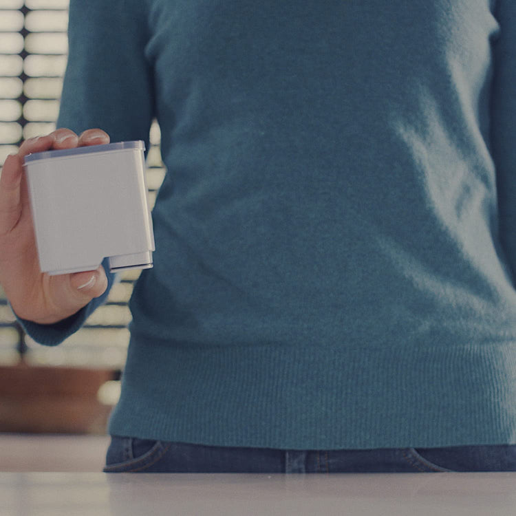 Philips - Lot de 2 Filtres à Eau et Calcaire AquaClean pour Machine à Expresso, Pas de Détartrage Jusqu'à 5 000 Tasses - CA6903/22 - Simple Boutique