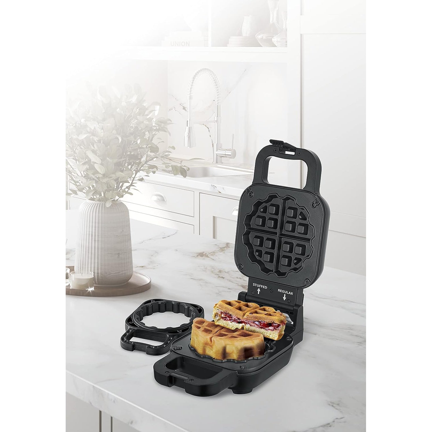 Salton - Gaufrier pour Gaufre Avec ou Sans Garniture, Revêtement en Céramique, Noir - Simple Boutique