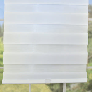 Versailles - Store à Rouleau à Toile Alternée Sans Cordon, Blanc (Disponible en 10 Grandeurs) - Simple Boutique