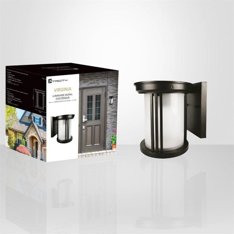 Xtricity - Luminaire Mural Extérieur, Hauteur de 7.71'', De la Collection Virginia, Noir - Simple Boutique
