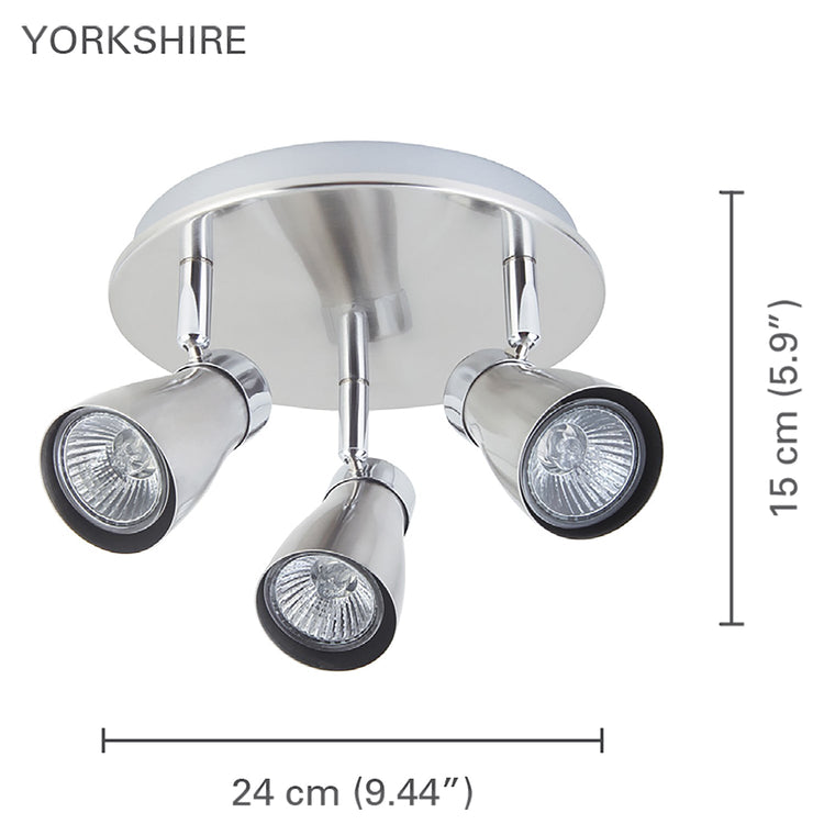 Xtricity - Plafonniers à 3 Têtes, Largeur de 9.44'', De la Collection Yorkshire, Nickel Chrome - Simple Boutique