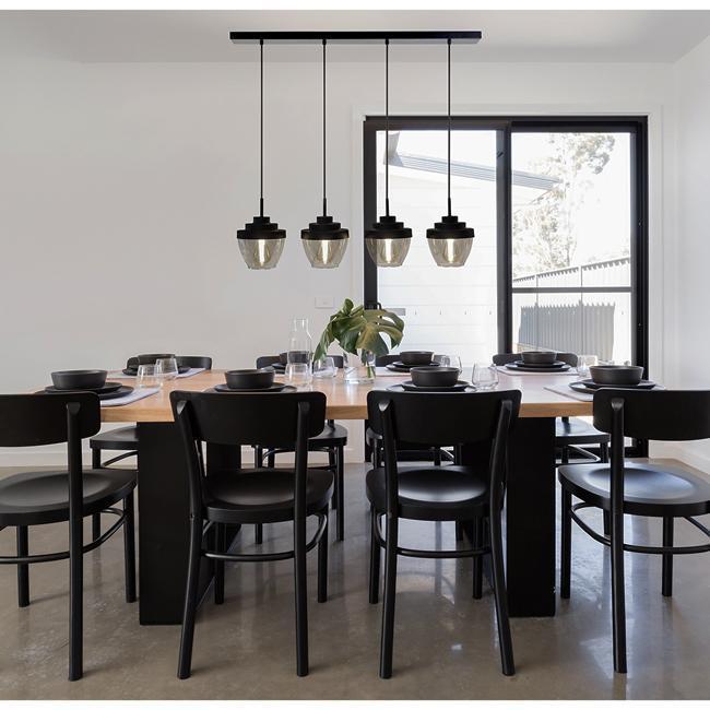 BAZZ P17224BK Luminaire suspendu quadruple 64 po 4 Ampoules - Liquidation Vente Finale - Simple Boutique