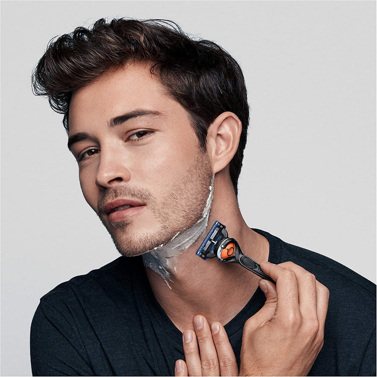 Braun - Ensemble Tondeuse à Cheveux Sans-Fil Rechargeable avec Rasoir Gilette Pro Glide, Noir - Simple Boutique