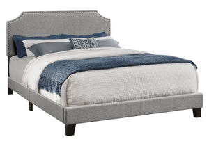 Monarch Specialties I 5925Q Lit, Grand, Plate-forme, Chambre À Coucher, Cadre, Rembourré, D'aspect Lin, Pattes En Bois, Gris, Chrome, Transitionnel - Simple Boutique
