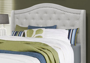 Monarch Specialties I 5967Q Lit, Grand, Plate-forme, Chambre À Coucher, Cadre, Rembourré, Velours, Pattes En Bois, Gris, Traditionnel - Simple Boutique