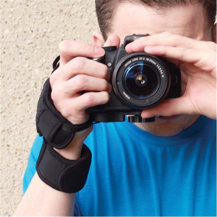 USA GEAR GRCMDG0110BKUS Double Poignée Support de Main et Sangle de Poignet Noir - Simple Boutique