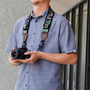 USA GEAR GRCMMS0100CGEW Sangle de Cou pour Appareil Photo Numérique en Neoprene DSLR et SLR Camoufla - Simple Boutique