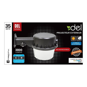 Xtricity fixture extérieur de sécurité au del 35w/3800l/5000k lumière du jour et photocell - Simple Boutique