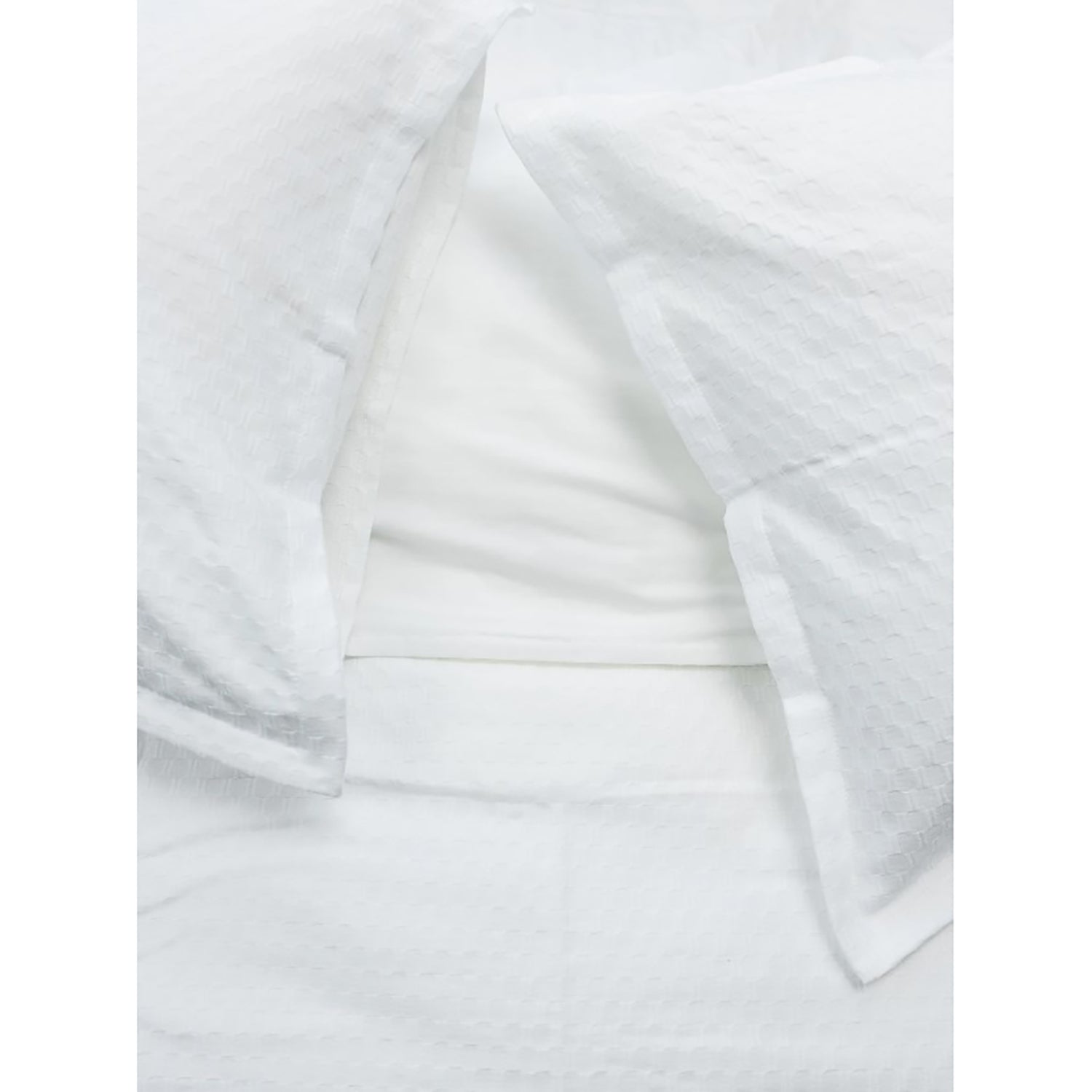 Bianca - Housse de Couette Nina en Coton Percale et Coton Matelassé, 200 Fils, Fait au Portugal, Blanc (4 Grandeurs Disponibles) - Simple Boutique