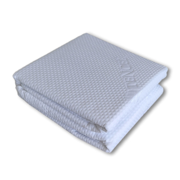 Cotton House - Protège-Matelas Tencel, Résistant aux Taches et Imperméable, Grandeur Queen, Blanc - Simple Boutique