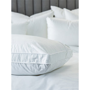 DB Chez Vous - Oreiller Hypoallergénique en Microfibre, Grandeur King, Blanc - Simple Boutique