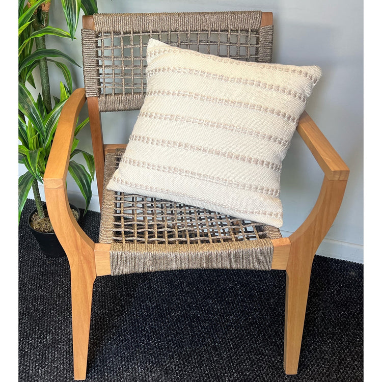 F. Corriveau International - Coussin à Rayures Naturelles, Intérieur/Extérieur, 18" x 18" - Simple Boutique