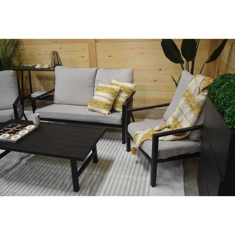 F. Corriveau International - Ensemble à Café Mischo 4 Morceaux pour L'Extérieur, Armature en Acier - Simple Boutique