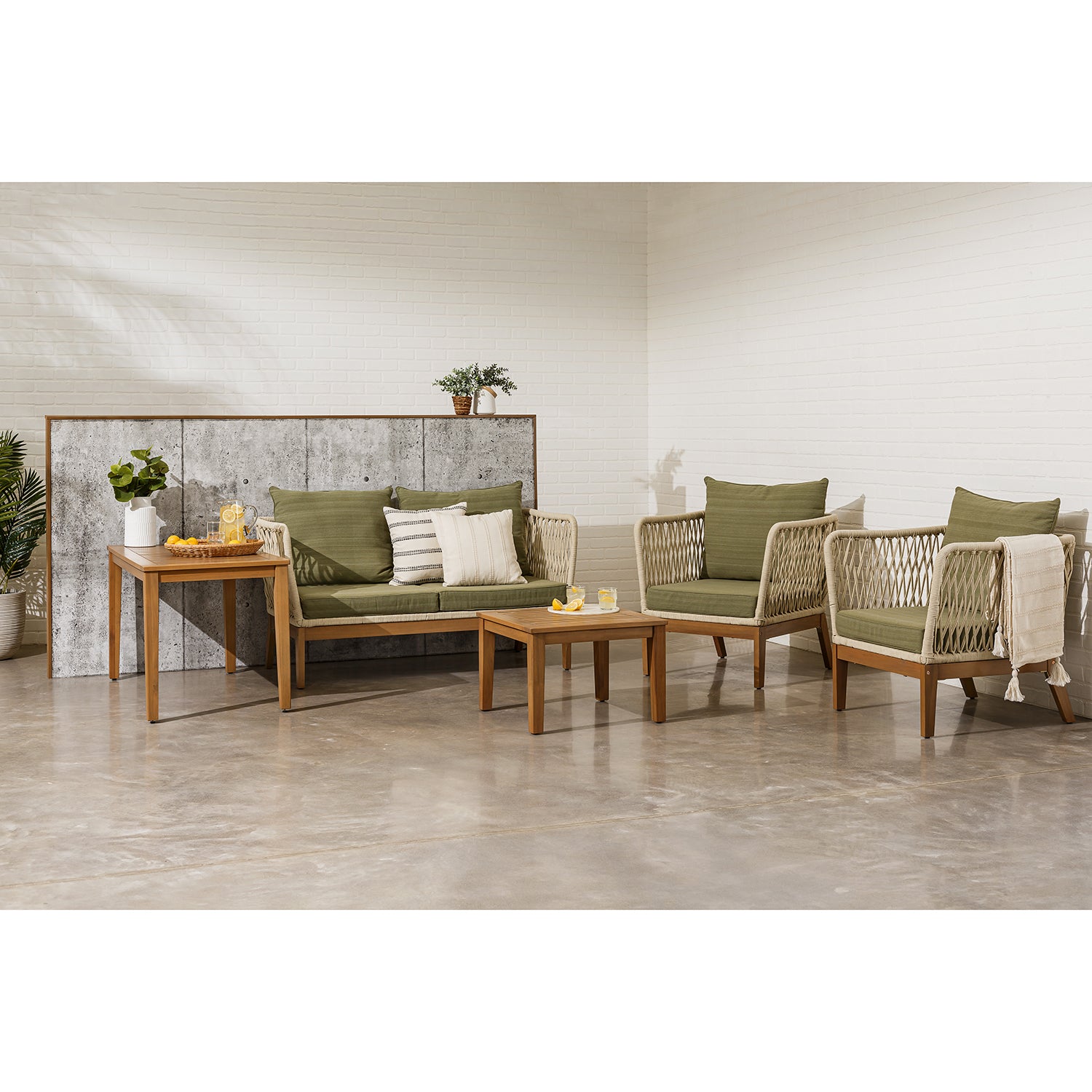 F. Corriveau International - Ensemble de Mobilier Extérieur Line 5 Morceaux, Fabriqué en Bois d'eucalyptus - Simple Boutique