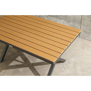 F. Corriveau International - Table à Manger Nappa Extérieur, Aluminium et PS Wood - Simple Boutique