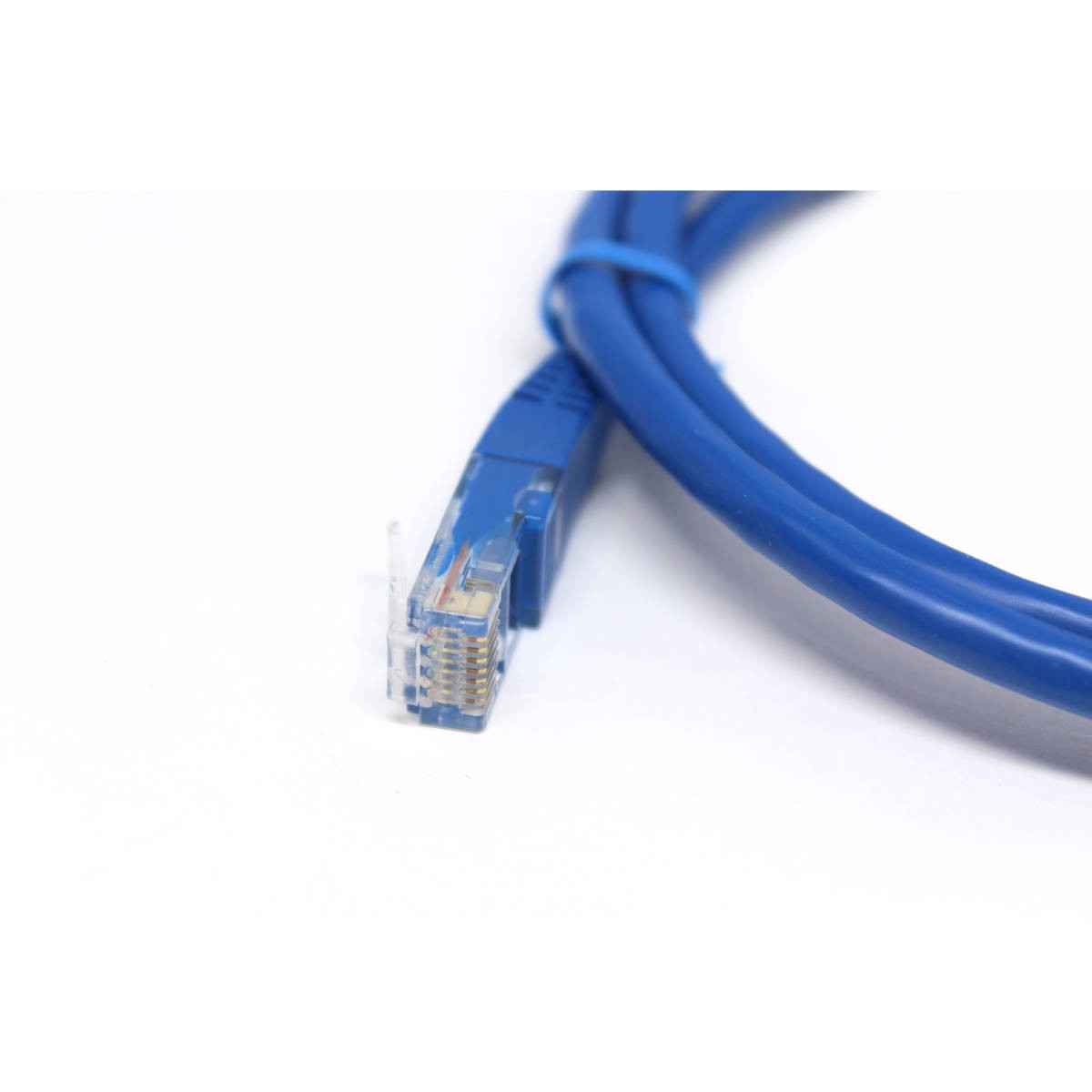 GlobalTone Câble ethernet réseau Cat6 RJ-45 3 pieds Bleu - Simple Boutique