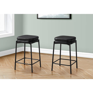 I 2225 - Tabouret De Bar, Hauteur Du Comptoir, Ensemble De 2, Cuisine, Aspect Cuir Noir, Métal Noir, Contemporain, Moderne - Simple Boutique