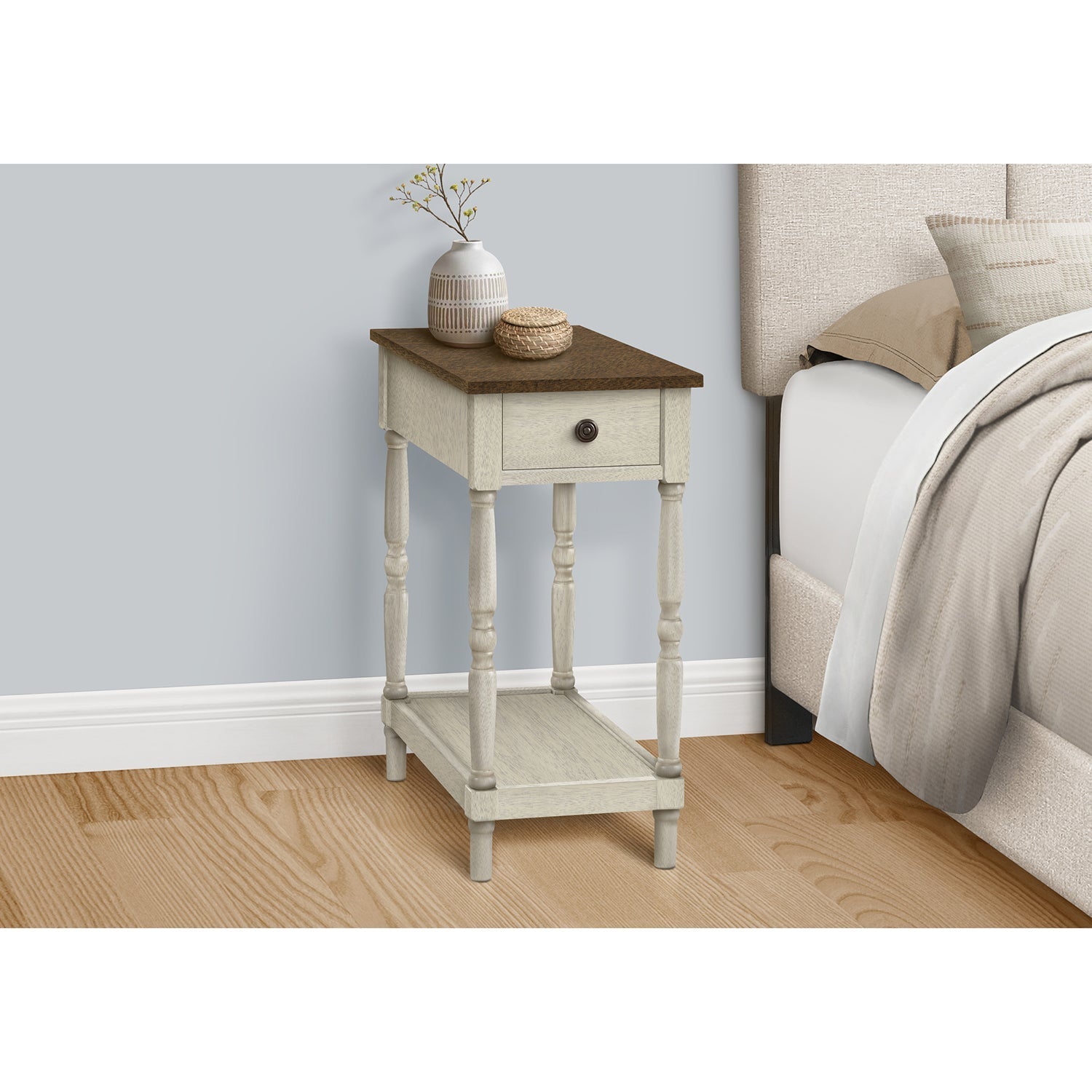 I 3958 - Table D'appoint, 2 Niveaux, Bout, Table D'appoint, Table De Nuit, Chambre À Coucher, Étroit, Lampe, Tiroir De Rangement, Placage Brun, Placage Blanc Antique, Traditionnel - Simple Boutique