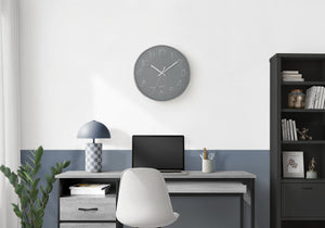 I 9107 - Horloge, 12'' Rond, Horloge Murale, Visage Gris, Cadre Argenté, Contemporain, Moderne - Simple Boutique