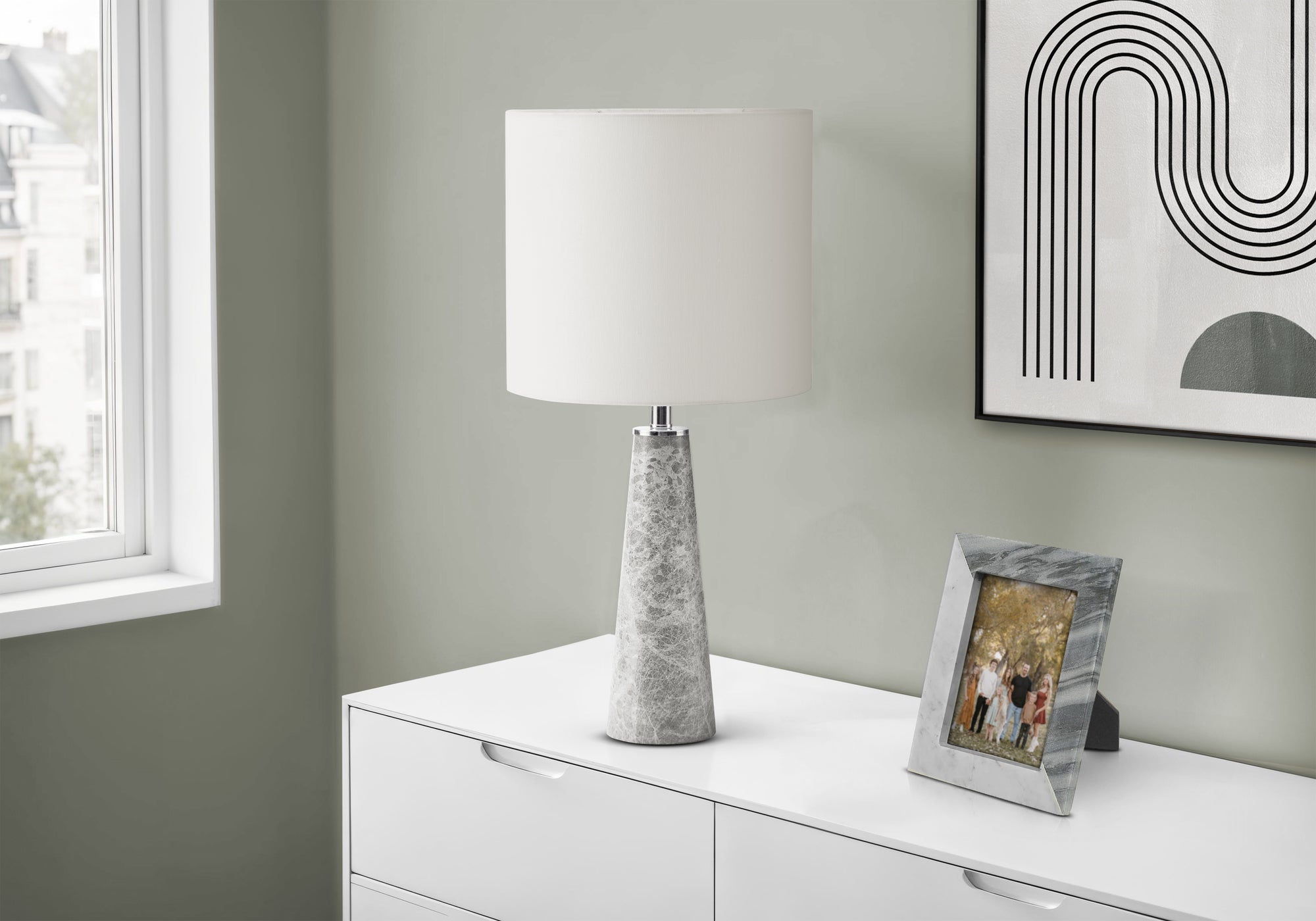 I 9414 - Luminaire, 22''H, Lampe De Table, Marbre Gris, Abat-jour Blanc, Contemporain - Simple Boutique
