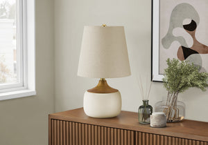 I 9419 - Luminaire, 19''H, Lampe De Table, Céramique Beige, Abat-jour Beige, Contemporain - Simple Boutique