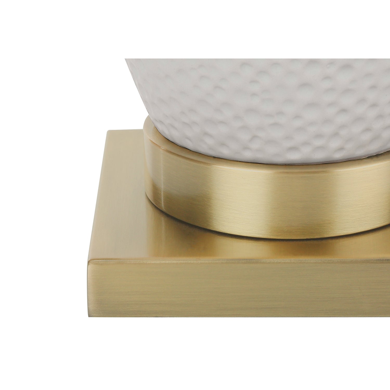 I 9610 - Luminaire, 26"H, Lampe De Table, Céramique Blanche, Abat-jour Ivoire / Crème, Transitionnel - Simple Boutique