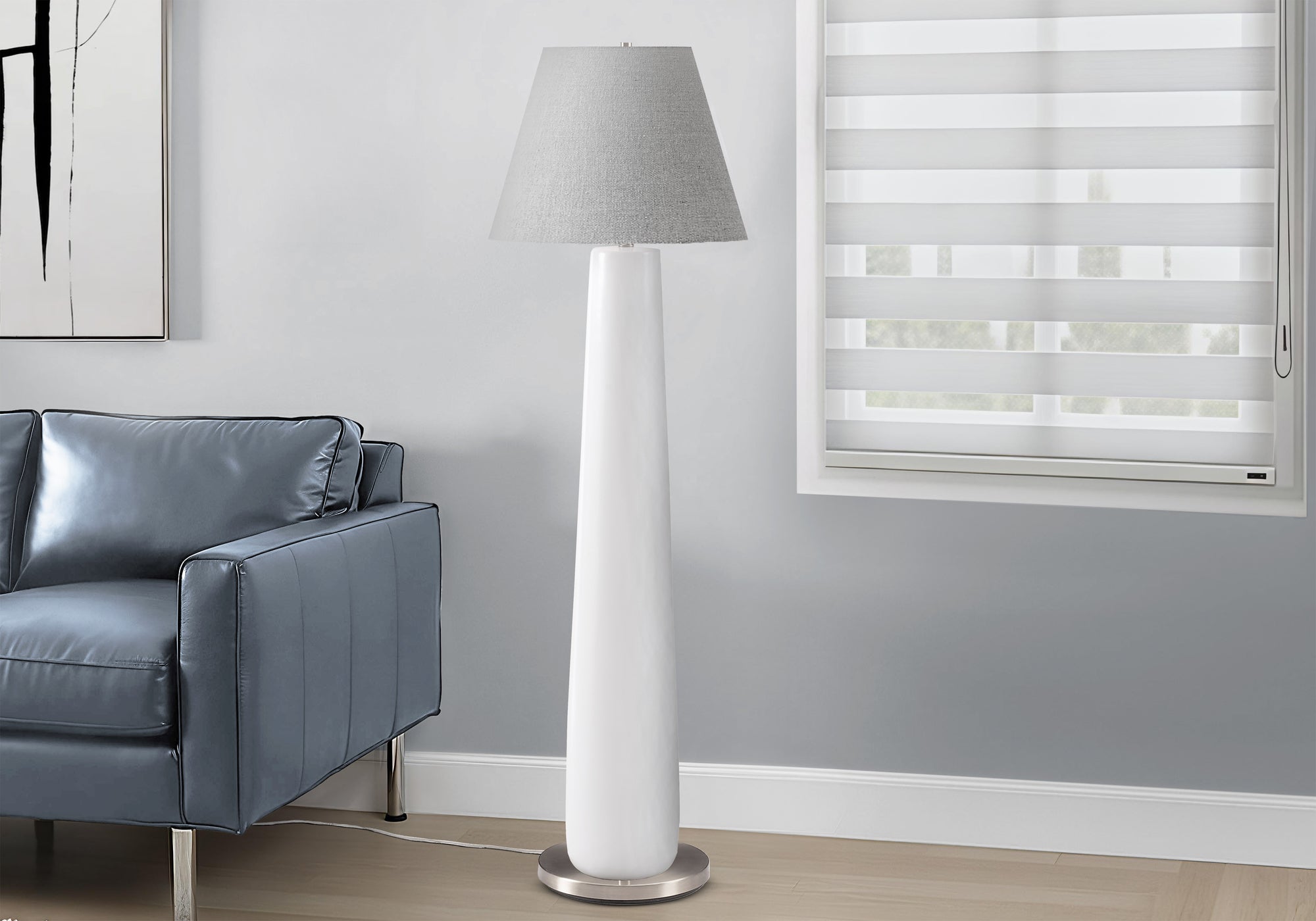 I 9684 - Luminaire, 61''H, Lampadaire, Résine Blanche, Abat-jour Gris, Contemporain - Simple Boutique
