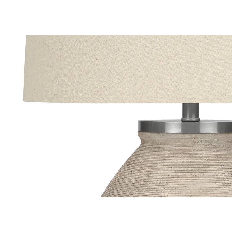 I 9714 - Luminaire, 25"H, Lampe De Table, Béton Créme, Abat-jour Beige, Contemporain - Simple Boutique