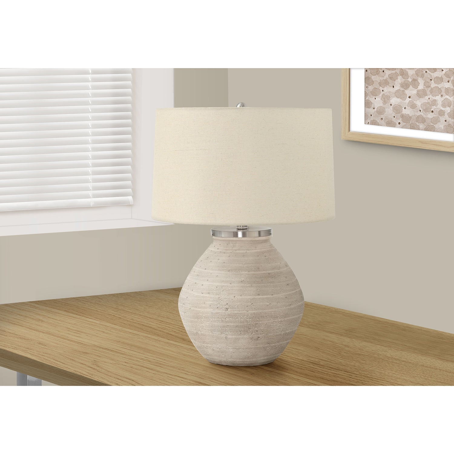 I 9714 - Luminaire, 25"H, Lampe De Table, Béton Créme, Abat-jour Beige, Contemporain - Simple Boutique