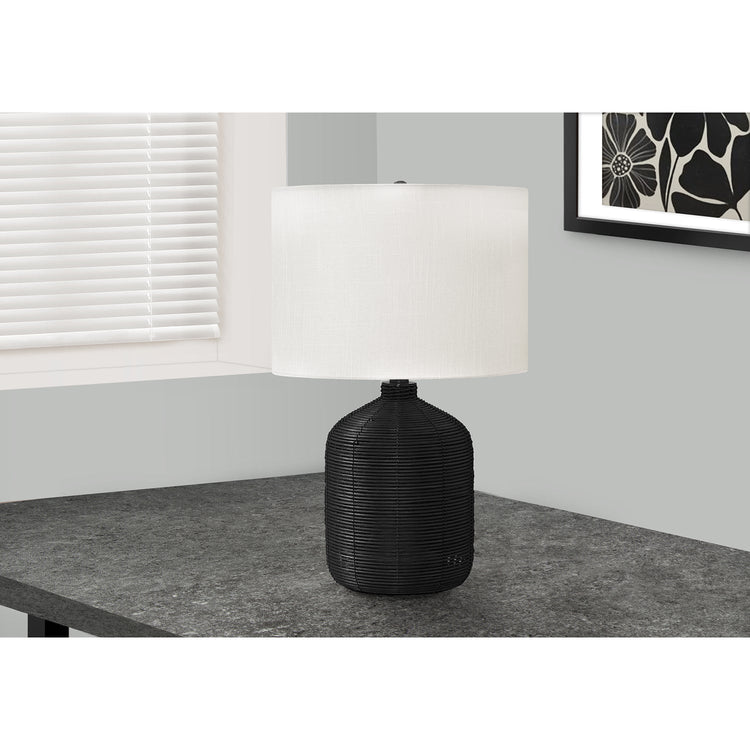 I 9734 - Luminaire, 23"H, Lampe De Table, Rotin Noir, Abat-jour Ivoire / Crème, Moderne - Simple Boutique