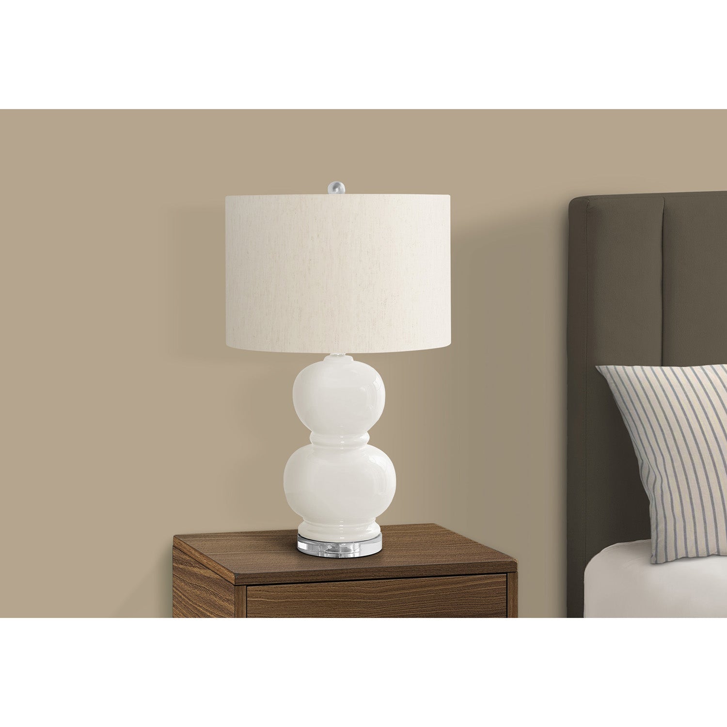 I 9744 - Luminaire, 25"H, Crème Céramique, Abat-jour Ivoire / Crème, Contemporain - Simple Boutique