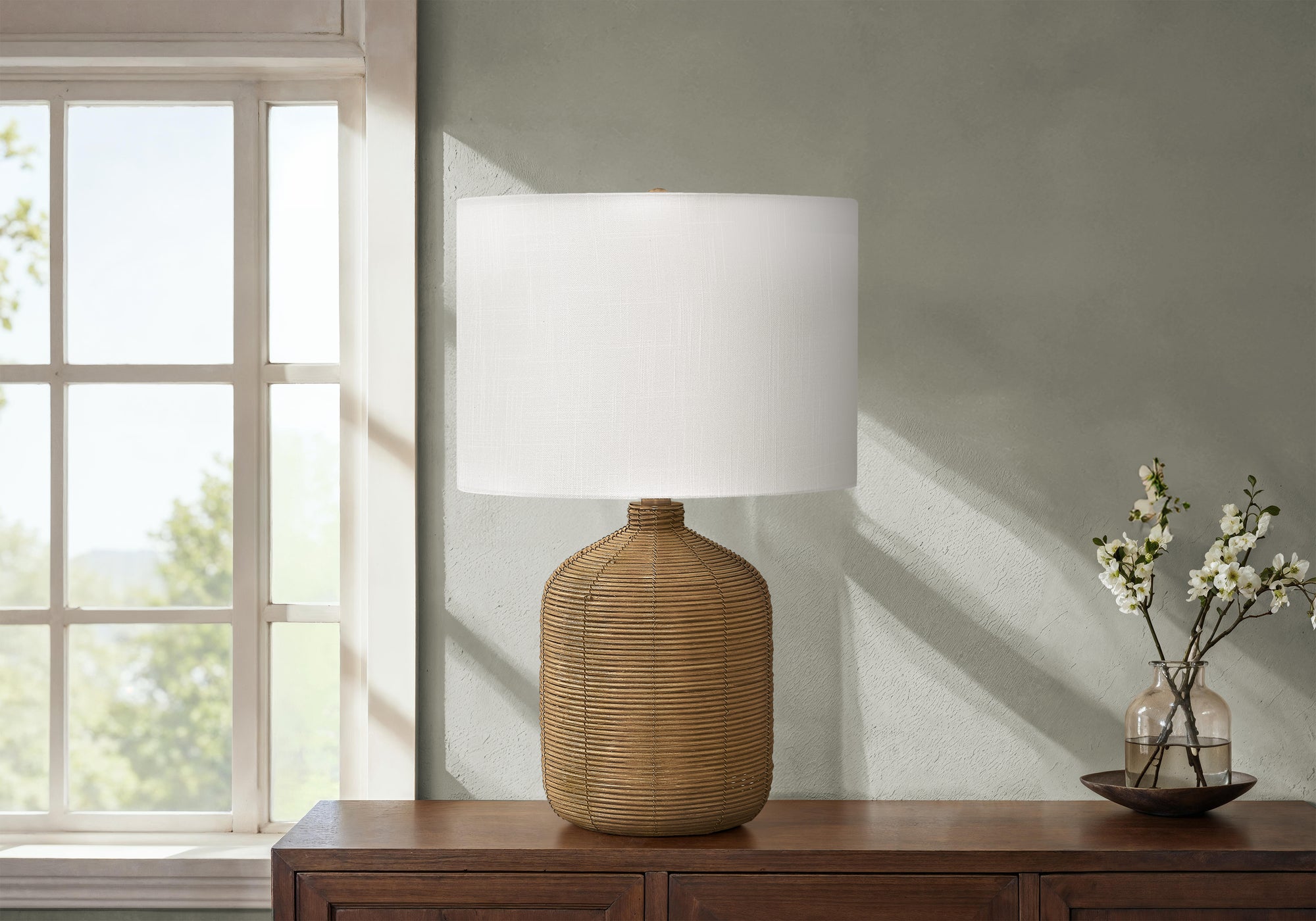 I 9769 - Luminaire, 23''H, Lampe De Table, Rotin Marron, Abat-jour Beige, Moderne - Simple Boutique