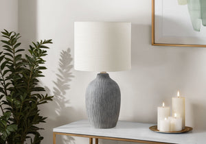 I 9785 - Luminaire, Lampe De Table, 18''H, Céramique Gris, Abat-jour Ivoire / Crème, Contemporain, Moderne - Simple Boutique