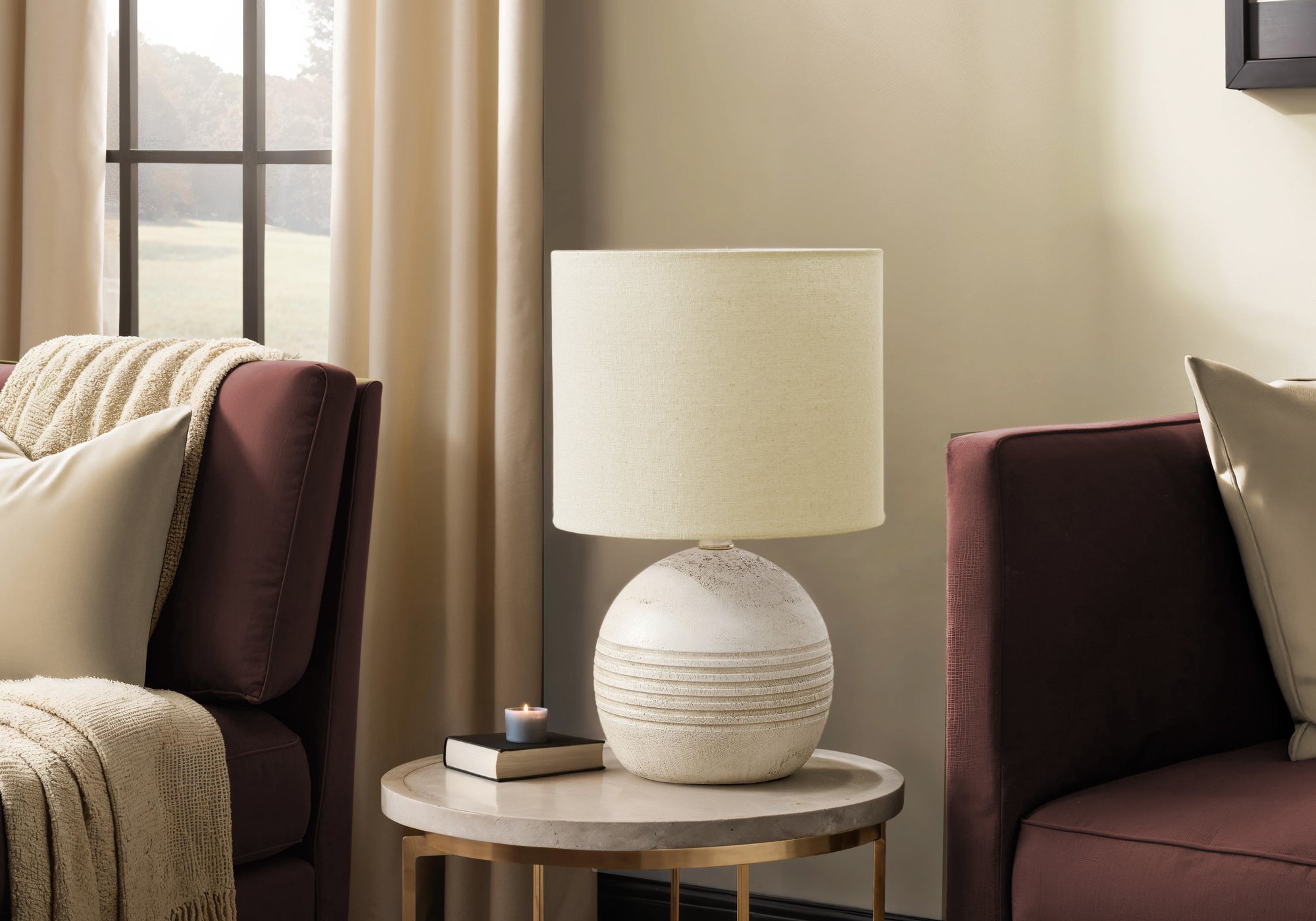 I 9791 - Luminaire, 15''H, Lampe De Table, Résine D'ivoire, Abat-jour Beige - Simple Boutique