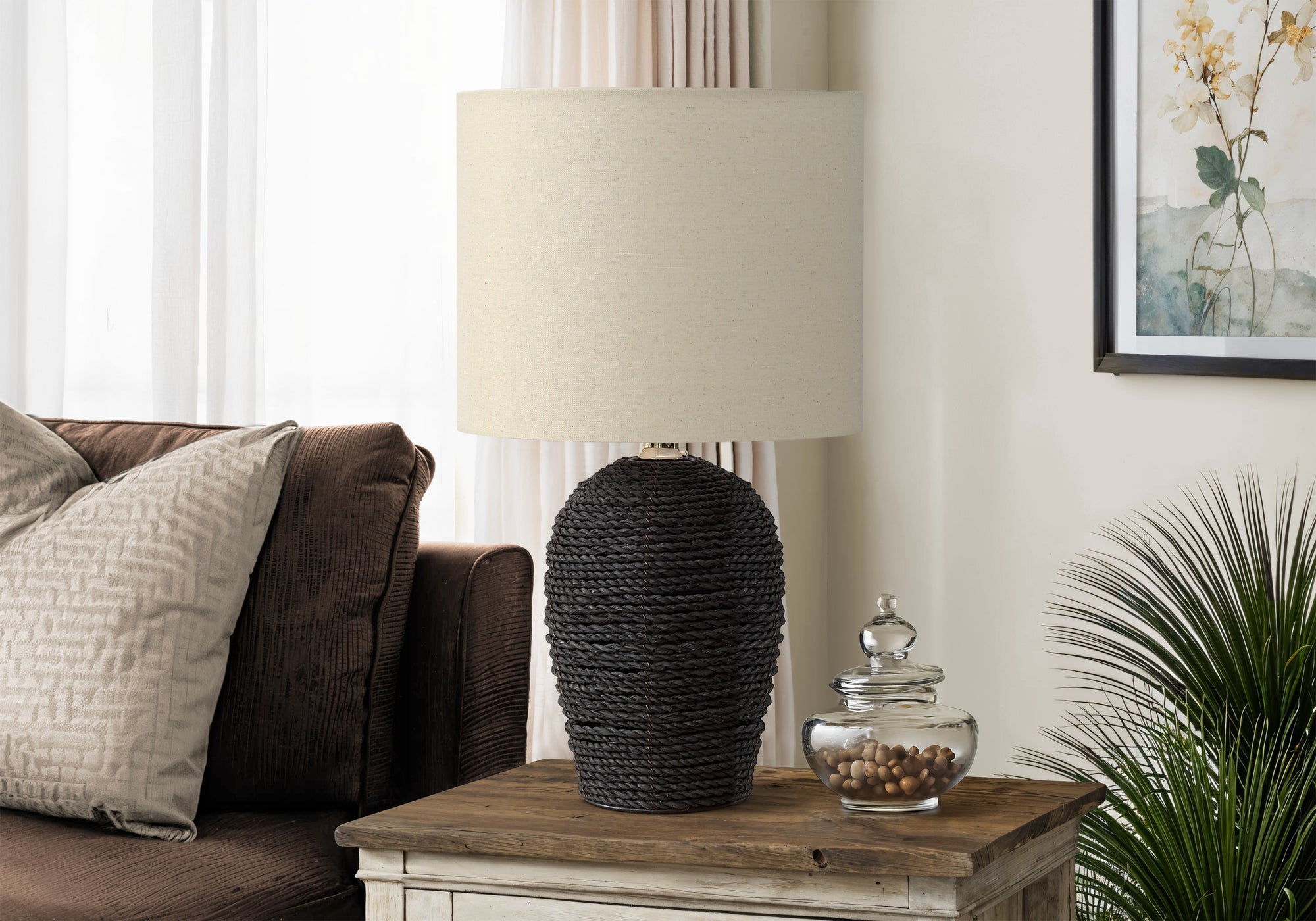 I 9853 - Luminaire, 17''H, Lampe De Table, Rotin Noir, Abat-jour Beige, Transitionnel - Simple Boutique