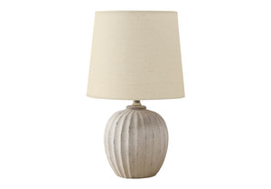 I 9867 - Luminaire, 19''H, Lampe De Table, Résine Beige, Abat-jour Beige, Transitionnel - Simple Boutique