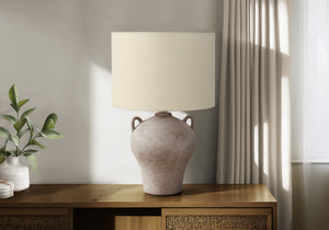 I 9884 - Luminaire, 22''H, Lampe De Table, Céramique Beige, Abat-jour Beige, Transitionnel - Simple Boutique