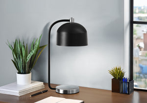 I 9955 - Luminaire, 18''H, Lampe De Table, Métal Noir, Métal Argenté, Contemporain - Simple Boutique
