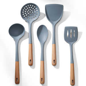 JS Gourmet Ensemble de 5 ustensiles de cuisine en hêtre et silicone - Bleu, manches côtelés - Simple Boutique