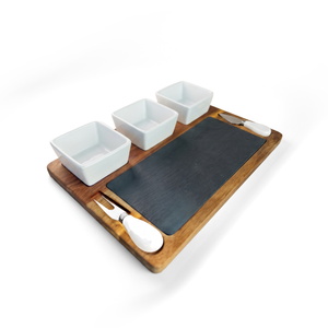 JS Gourmet Ensemble de plateau à fromages en acacia avec plateau en ardoise, 3 bols en céramique et 2 outils à fromage - Simple Boutique