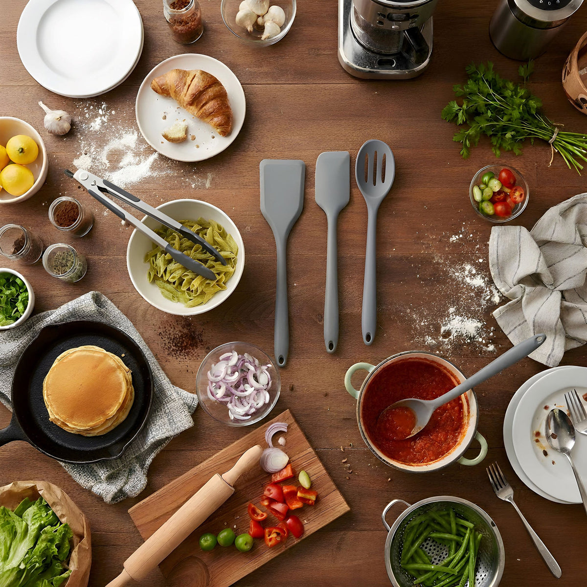 JS Gourmet Ensemble d'ustensiles de cuisine de 5 pièces en silicone - Gris foncé - Simple Boutique