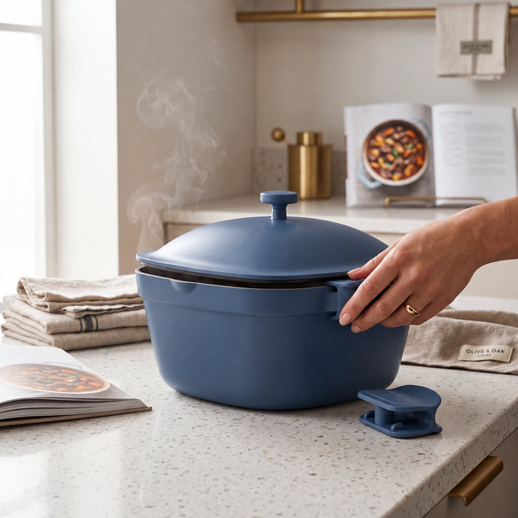 JS Gourmet Faitout carré en fonte d'aluminium avec couvercle bombé, 4,9 L, 24 cm, Sel bleu mat - Simple Boutique