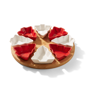 JS Gourmet Plats de Noël en céramique en forme de sapin avec planche en bambou - Rouge et blanc, 7 pièces - Simple Boutique
