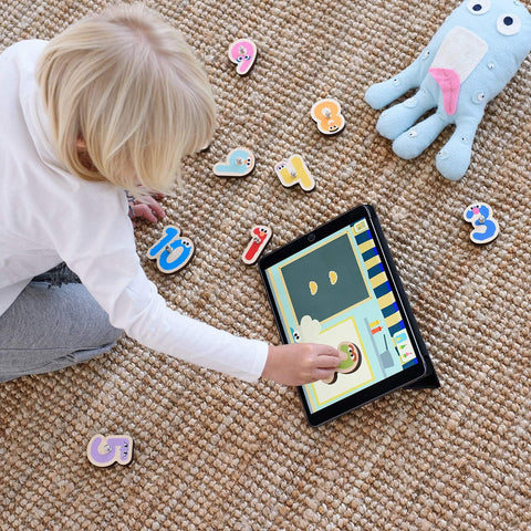 Marbotic - Ensemble de Chiffres Intelligent en Bois Sesame Street pour Tablette, Pour en Enfant de 3 à 5 ans